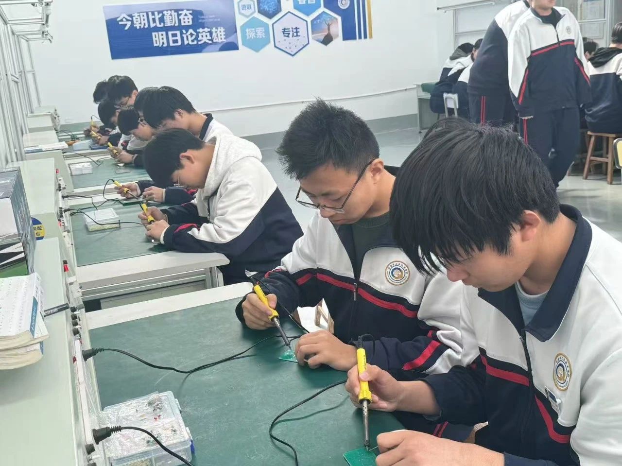 图10.jpg