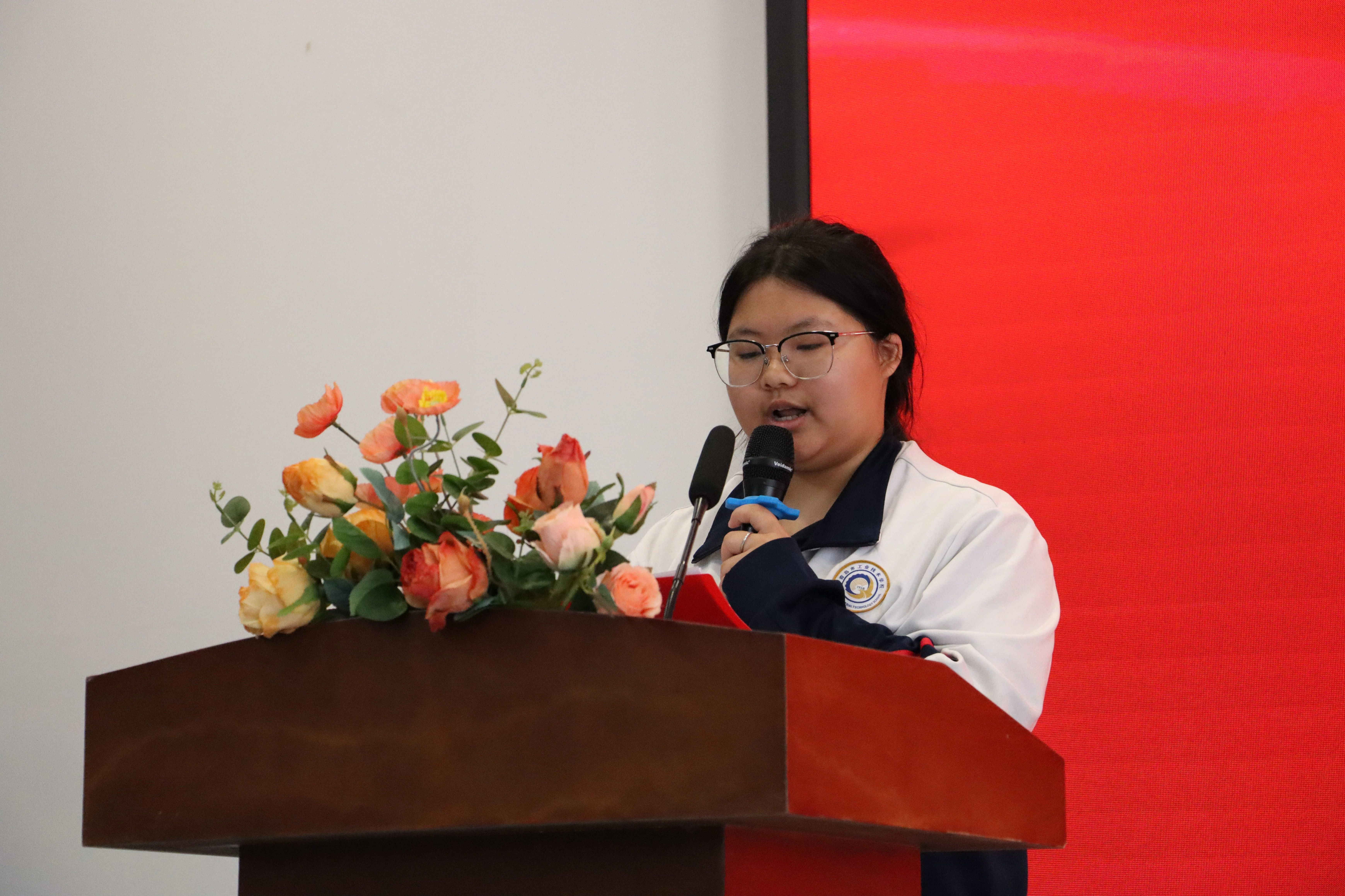 caab422704f0833778a09d6c9556a824.jpg 10_看图王.jpg